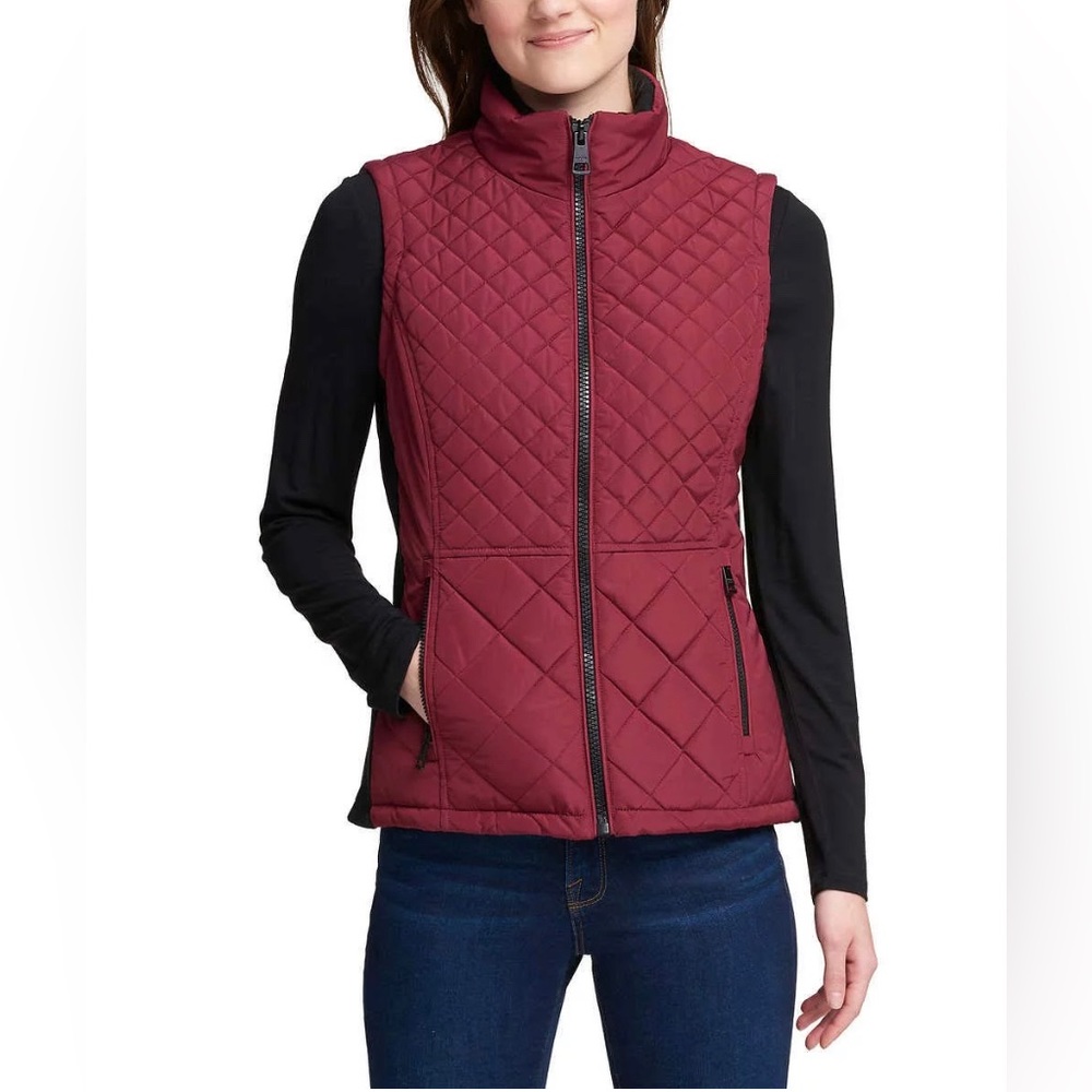 Women’s Andrew Marc Women Quilted Insulated Vest Jacket Size Medium Burgundy